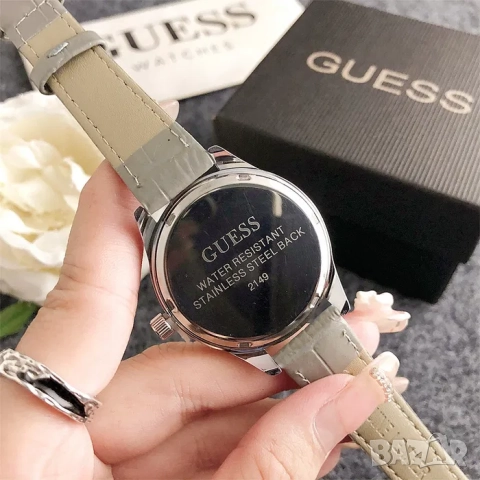 Дамски ръчен часовник Guess с кожена верижка, снимка 12 - Дамски - 52221048