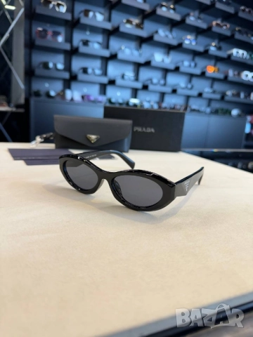 очила с черен обикновен калъф и ув защита prada cartier , снимка 5 - Слънчеви и диоптрични очила - 52023106