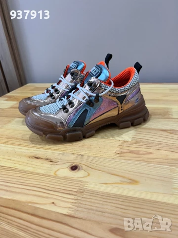 Дамски маратонки 