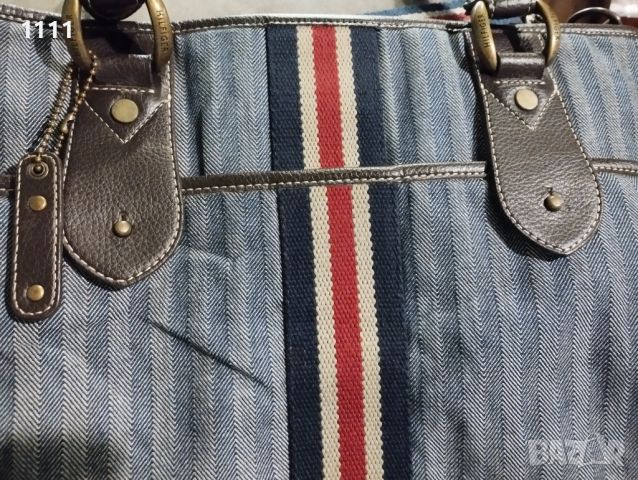 Чанта Tommy Hilfiger -отлична , снимка 6 - Чанти - 45634039