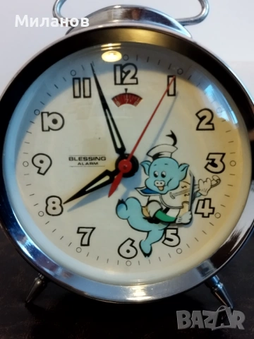 Стар анимиран будилник, настолен часовник, снимка 2 - Антикварни и старинни предмети - 53921694