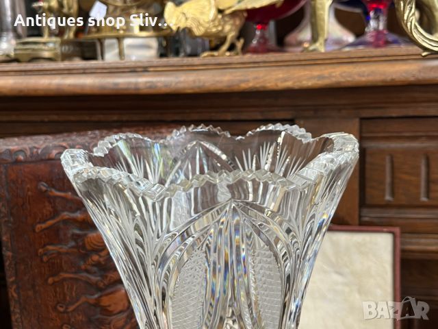 Чисто НОВИ кристални вази Violetta. №5594, снимка 8 - Антикварни и старинни предмети - 46445805