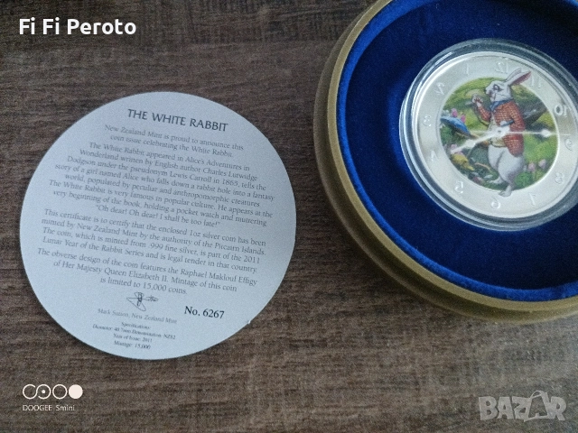 сребърна монета алиса в страна на чудесата