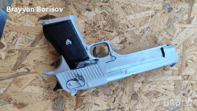 Desert Eagle/ Дезърт Ийгъл Airsoft/Еърсофт, снимка 2 - Въздушно оръжие - 46712305