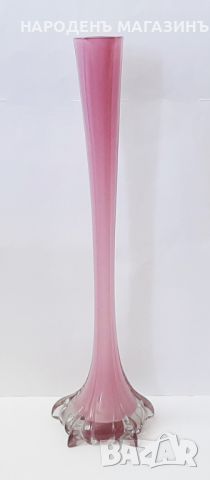 МУРАНО - 60 см. Много висока ваза с пет страни двуслойно цветно стъкло цветя , снимка 1