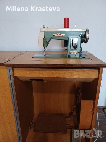 Шевна машина шкаф