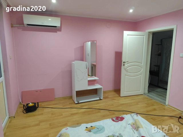 🏠  Давам под наем  3-стаен апартамент – 100 кв.м с голям хол, килер, таванска стая, маза и 2 дворни, снимка 6 - Разсади - 52756175