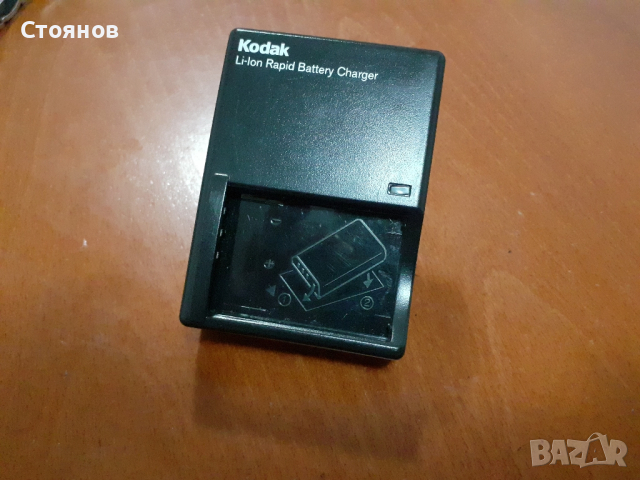 Зарядно Kodak Li-ion Rapid Battery Charger Model K5000

, снимка 1 - Батерии, зарядни - 44978497