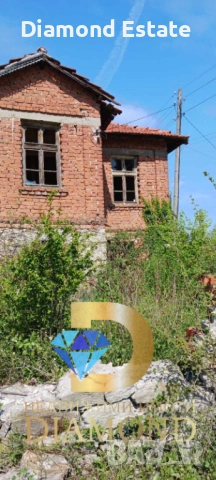 Двуетажна къща в село Нова Надежда, обл. Хасково, снимка 8 - Къщи - 54254204