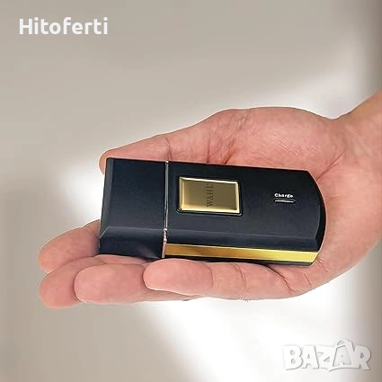 Електрическа самобръсначка Wahl Travel Shaver Gold Edition, снимка 3 - Машинки за подстригване - 53758992