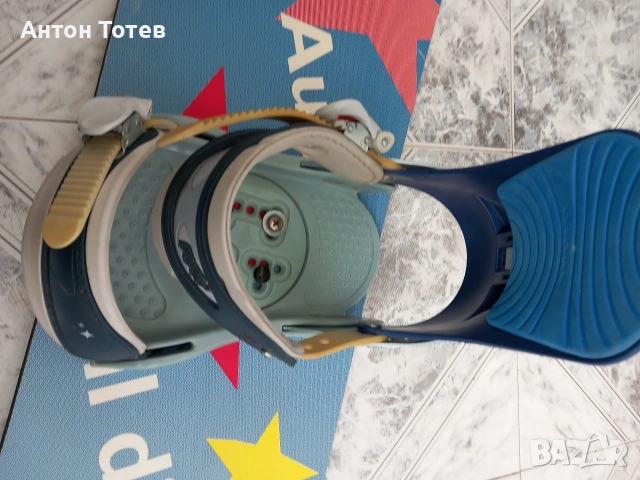 Сноуборд с автомати 153см, снимка 3 - Зимни спортове - 53994033