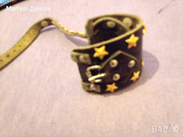 Гривна каишка за ръка от естествена кожа винтидж от соца СССР със звезди като нова