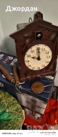 Стенен часовник с кукувичка, снимка 3 - Стенни часовници - 52939147