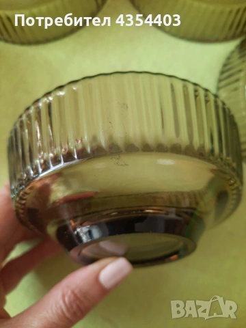 Стъклен сервиз – 6 малки купички и 1 голяма купа, снимка 9 - Сервизи - 53713904