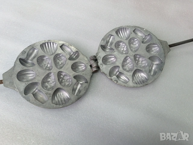 Форма за сладки орехчета , снимка 2 - Форми - 54274547