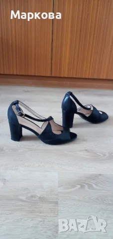 Черни сандали р-р 37, снимка 2 - Сандали - 50044578