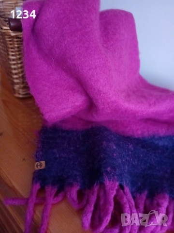 Timberland голям цикламено розов шал естествени материи