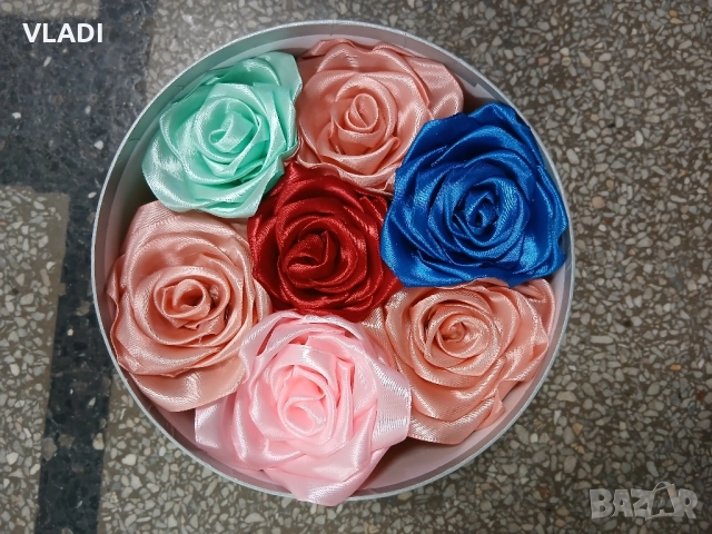 7 рози, снимка 2 - Изкуствени цветя - 21063024