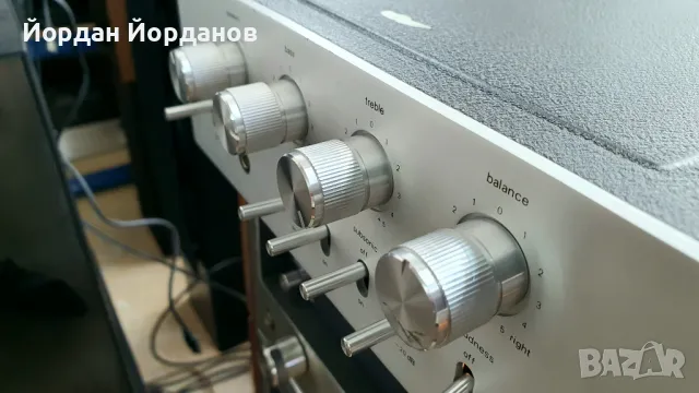 STARSONIC SE-9000 Класика от 70-те и началото на 80те години, снимка 9 - Ресийвъри, усилватели, смесителни пултове - 40527810