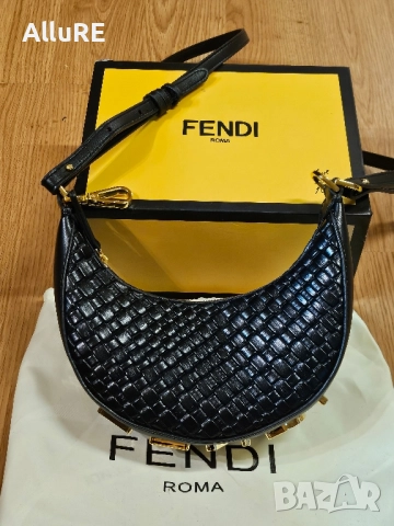 FENDI Налична чанта, снимка 7 - Чанти - 52188664