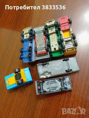 Стари метални ретро играчки колички Matchbox made in England, снимка 2 - Колекции - 53672677