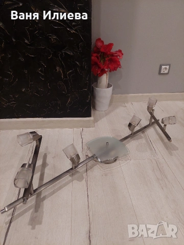 Спот за таван 