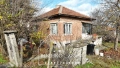 Продава се къща в Долни чифлик , снимка 8
