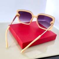 Стилен модел дамски слънчеви очила//6 цвята//подарък-калъф за съхранение и кърпичка , снимка 5 - Слънчеви и диоптрични очила - 45003915