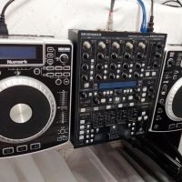 Продавам 2 бр. NUMARK NDX 800 , снимка 1 - Аудиосистеми - 45319177