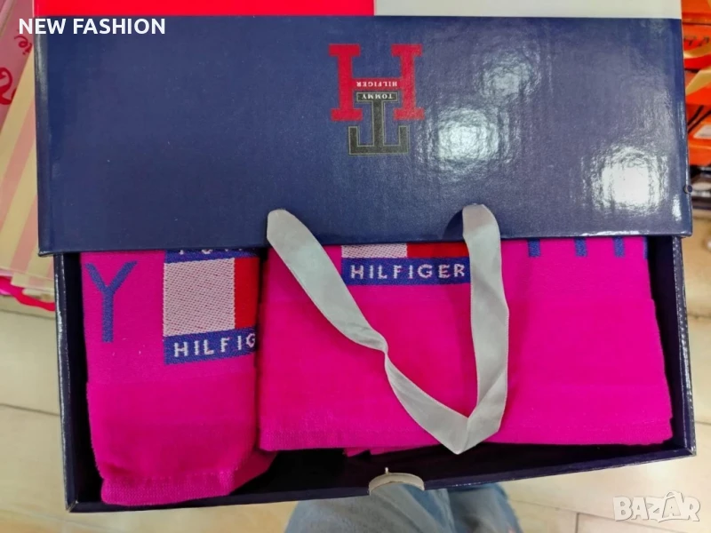 Памучни Хавлии -2бр с Кутия ✨ Tommy Hilfiger ✨ Victoria Secret ✨ Dior ✨, снимка 1