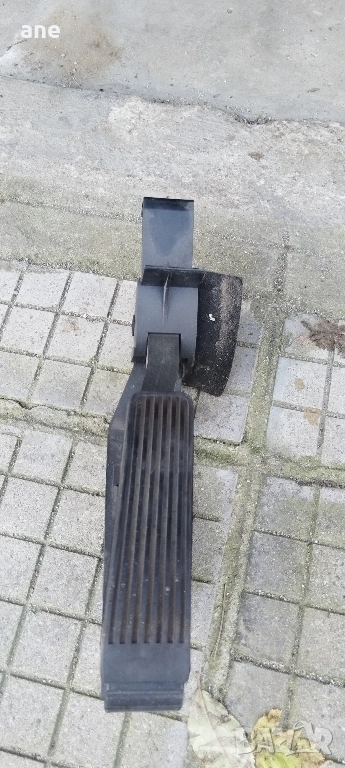 педал газ мерцедес E 220 CDI, снимка 1