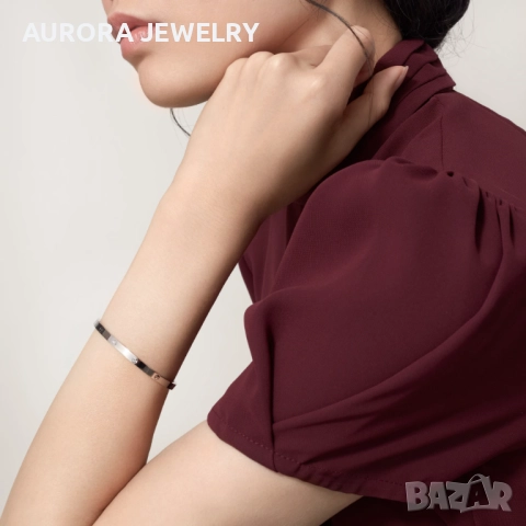 CARTIER Love White Gold Small Model Гривна с Отверка, снимка 12 - Гривни - 52870306