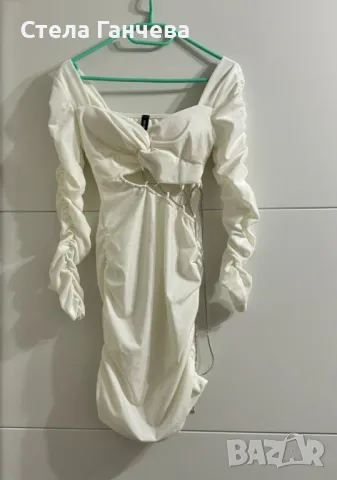 Дамска бяла рокля