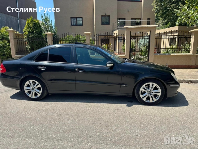 Mercedes-Benz E 200cdi 120hp / W211 elegance - цена 5 100 лв моля БЕЗ бартери - преден капак, маска , снимка 11 - Автомобили и джипове - 51987468