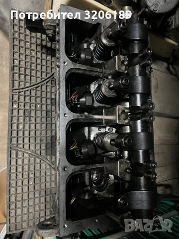 Глава с разпределителен вал и дюзи за Фолксваген , Ауди , Сеат / VW , Audi , Seat , Ford 