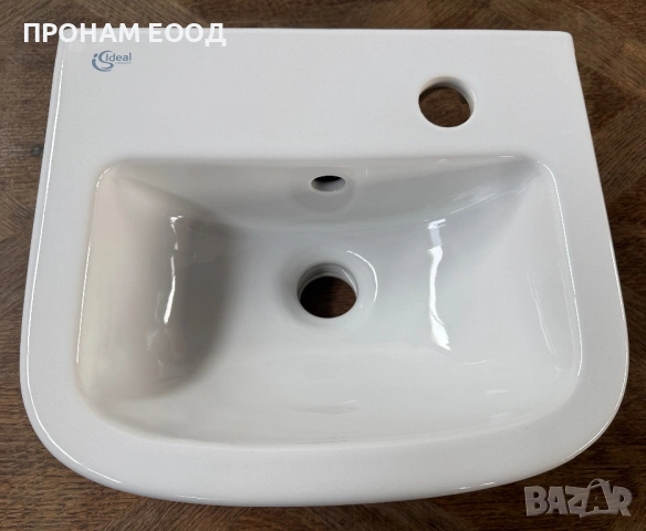 Малка мивка за баня Ideal Standard 35/30/15