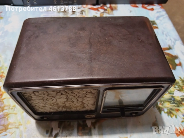 Бакелитено радио Ingelen, снимка 3 - Антикварни и старинни предмети - 52631968