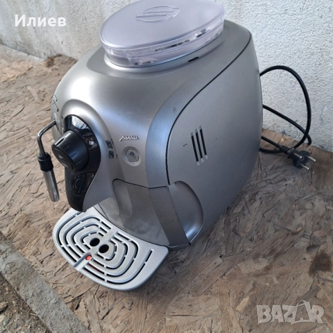 Кафемашина Saeco Xsmall, снимка 2 - Кафемашини - 53581103