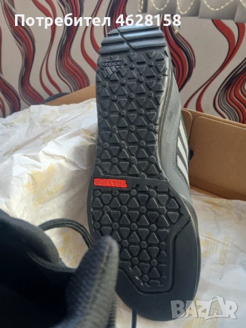 Продавам adidas terrex 42 номер., снимка 2 - Маратонки - 53693832