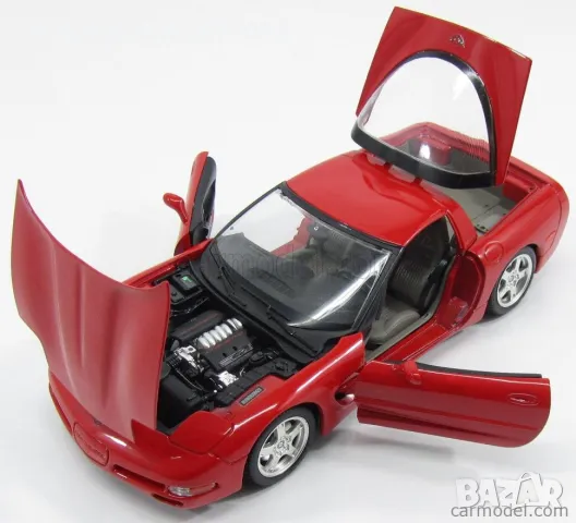 Chevrolet Corvette 1:18 Burago , снимка 4 - Колекции - 47187268