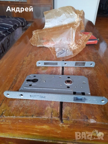 Стара брава Varimex, снимка 4 - Други ценни предмети - 53411569