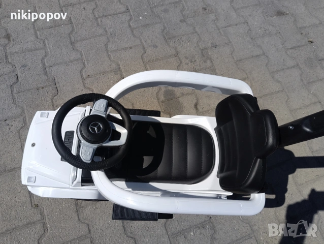 MERCEDES Кола за яздене с дръжка Mercedes-benz G350d бял, снимка 5 - Детски велосипеди, триколки и коли - 53564884