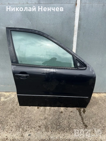 Предна дясна врата Сеат Леон оборудвана