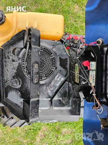 ТРАКТОРНА КОСАЧКА YAMAHA/KOHLER. ПЕРФЕКТНА , снимка 16 - Градинска техника - 52468039