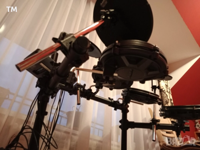 Електронен барабанен сет, модел Alesis Nitro Mesh Kit., снимка 4 - Ударни инструменти - 52164401