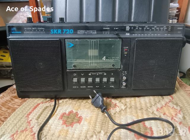 Радио Касетофон RFT INCOMS SKR 720 ZTE Mezdra За ремонт или части , снимка 1