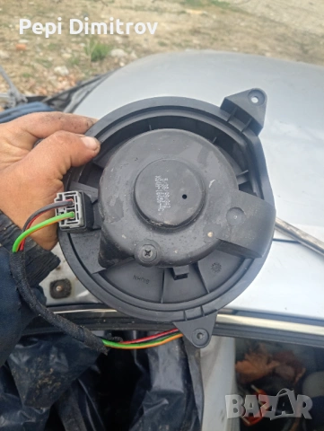 Вентилатор парно за Ford Focus I Estate (02.1999 - 12.2007), № XS4H-18456-AD, снимка 3 - Части - 54047774