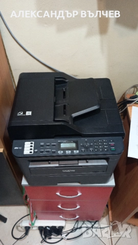 Продавам принтер 3&1 brother MFC -L27120DN