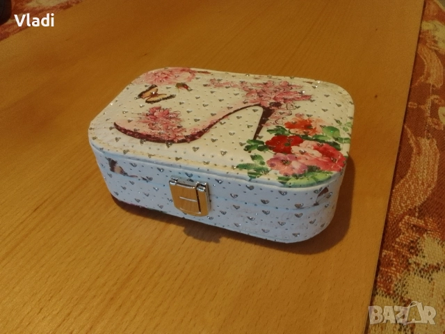 кутия за бижута