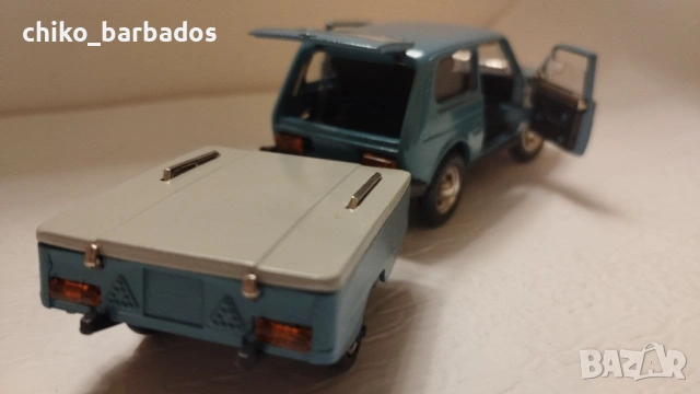 Съветски модел 1/43 ВАЗ Нива , снимка 5 - Колекции - 53754124